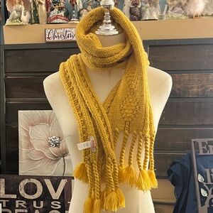 Mossimo Supply Co. Mustard Knit Scarf with Tassels S126